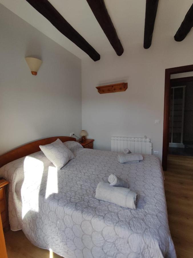 Cala Monica Apartment Camarasa Bagian luar foto