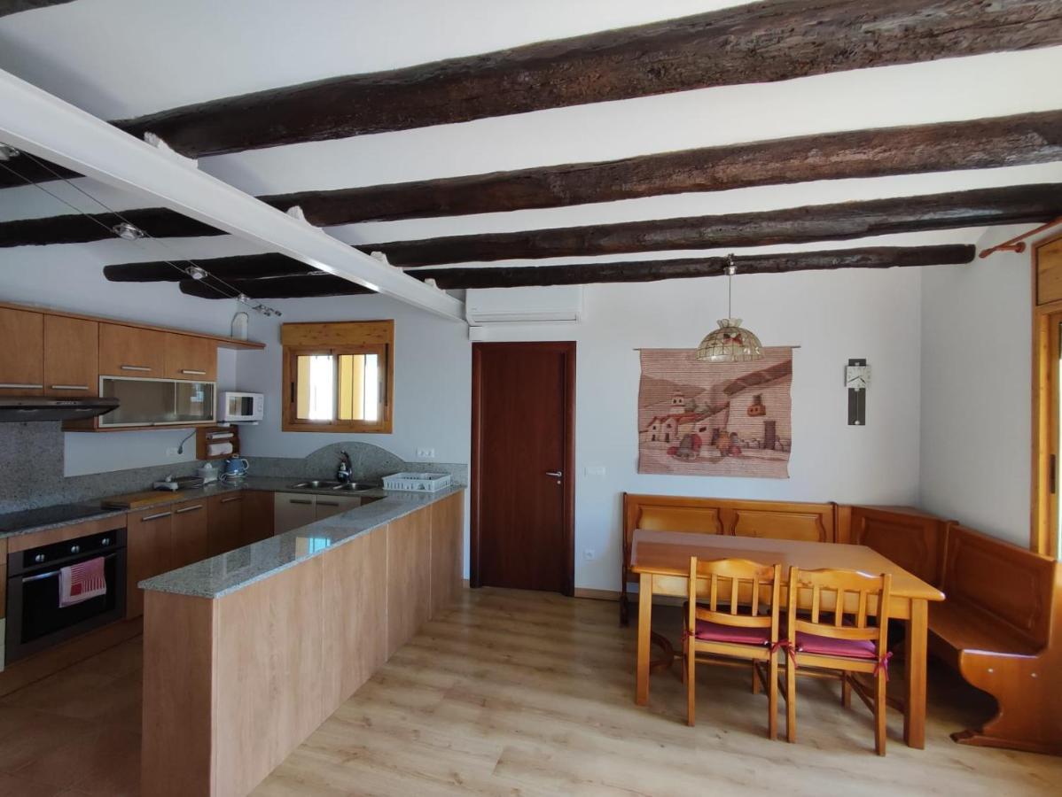 Cala Monica Apartment Camarasa Bagian luar foto